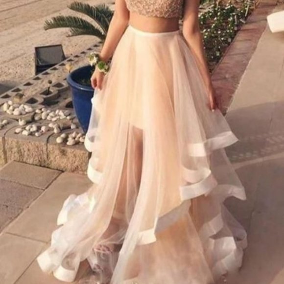 Prom dress - Picture 2 of 3